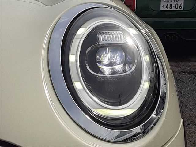 BMW MINI COOPER SD 2019 Image 31