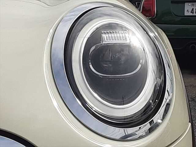 BMW MINI COOPER SD 2019 Image 31