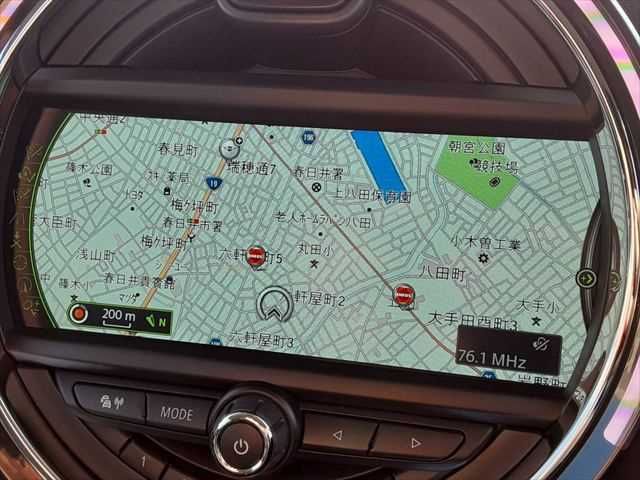 BMW MINI ONE 5DOOR 2017 Image 31