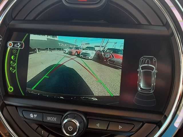 BMW MINI ONE 5DOOR 2017 Image 31