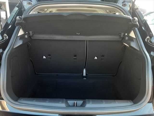 BMW MINI ONE 5DOOR 2017 Image 31