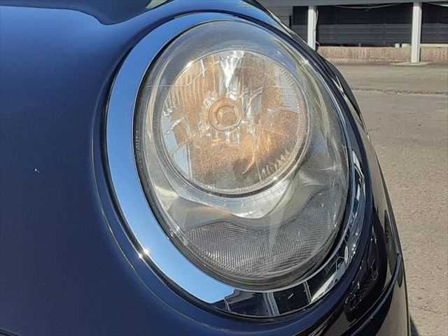 BMW MINI ONE 5DOOR 2017 Image 31