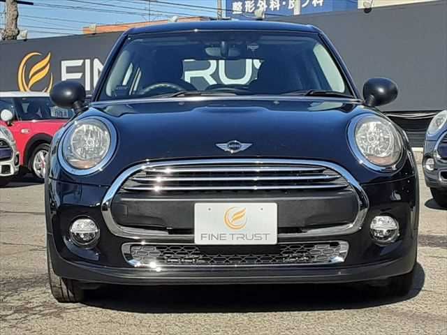 BMW MINI ONE 5DOOR 2017 Image 31