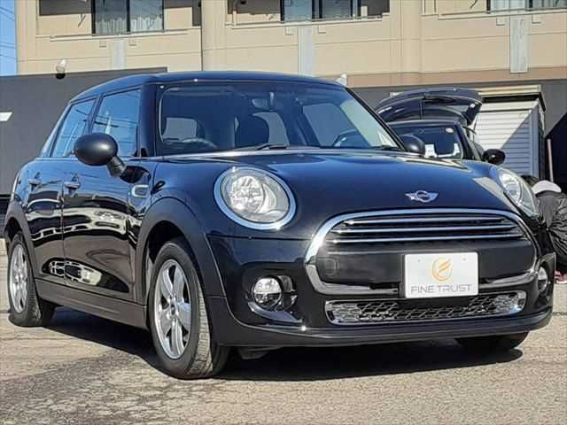 BMW MINI ONE 5DOOR 2017 Image 31