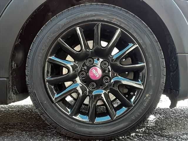 BMW MINI COOPER S 2015 Image 31