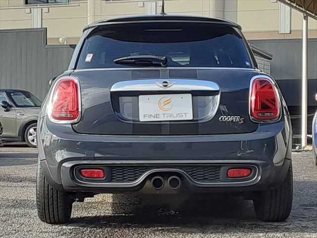 BMW MINI COOPER S 2015 Image 31