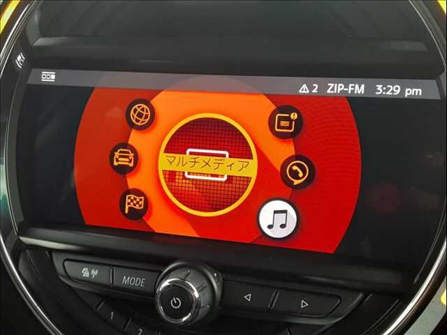 BMW MINI COOPER 5DOOR 2019 Image 31