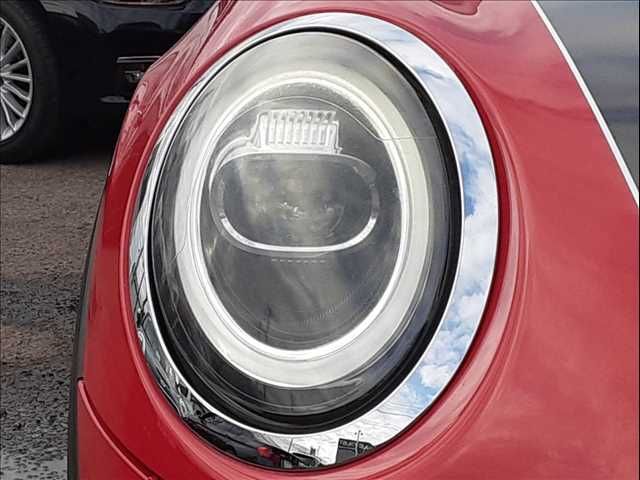 BMW MINI COOPER 5DOOR 2019 Image 31