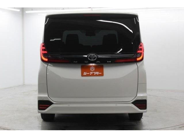 TOYOTA NOAH 2022 Image 31