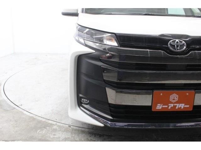TOYOTA NOAH 2022 Image 31