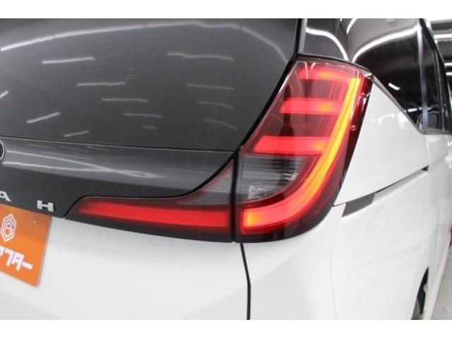 TOYOTA NOAH 2022 Image 31