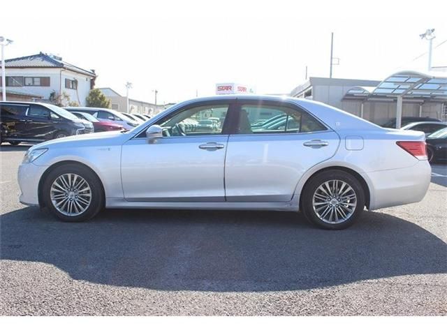 TOYOTA CROWN SEDAN HYBRID 2013 Image 31