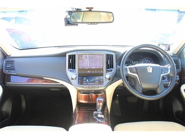 TOYOTA CROWN SEDAN HYBRID 2013 Image 31