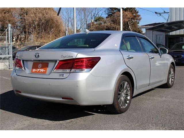 TOYOTA CROWN SEDAN HYBRID 2013 Image 31