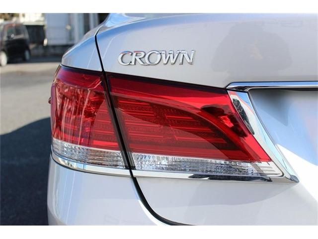 TOYOTA CROWN SEDAN HYBRID 2013 Image 31