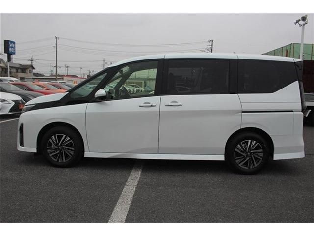 NISSAN SERENA  WG 2023 Image 31