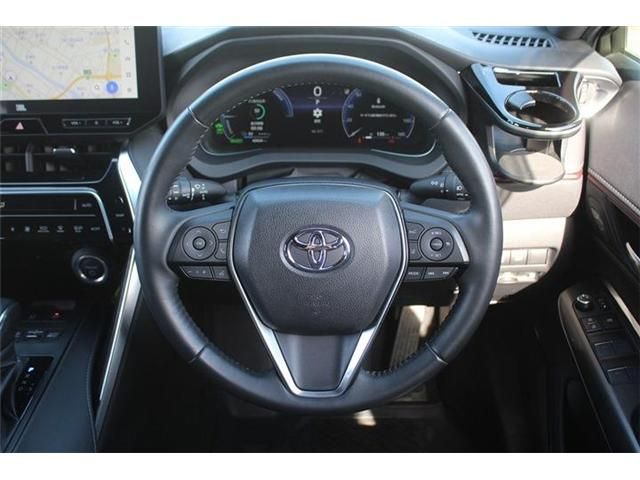 TOYOTA HARRIER PHEV 2023 Image 31