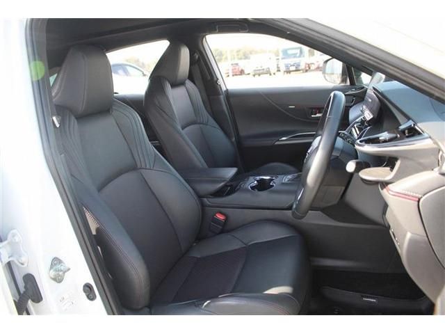 TOYOTA HARRIER PHEV 2023 Image 31