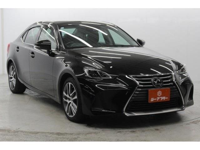 TOYOTA LEXUS IS200T 2017 Image 31