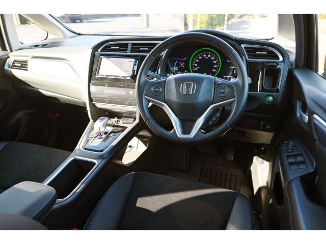 HONDA SHUTTLE HYBRID 2015 Image 31