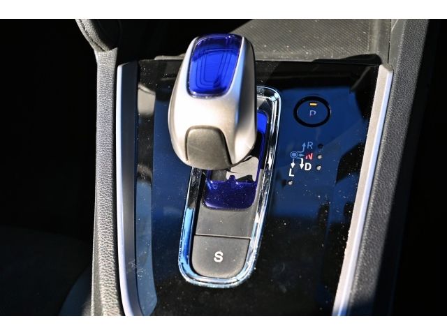 HONDA SHUTTLE HYBRID 2015 Image 31