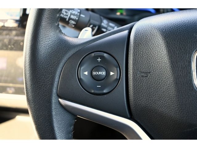 HONDA SHUTTLE HYBRID 2015 Image 31