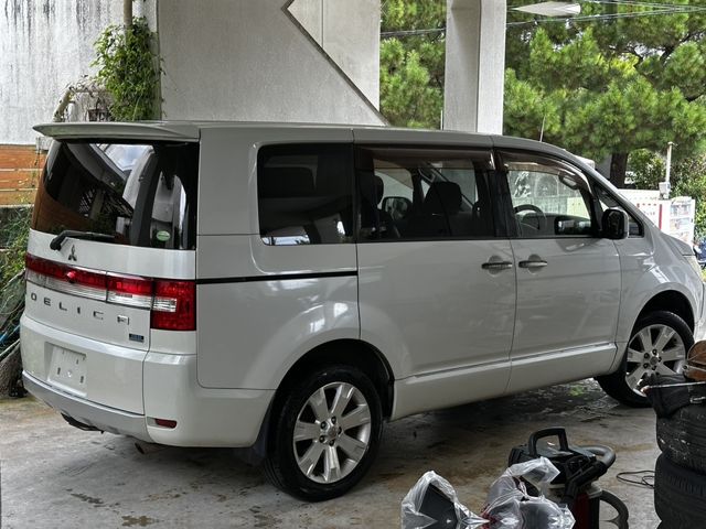 MITSUBISHI DELICA D:5 4WD 2013 Image 31