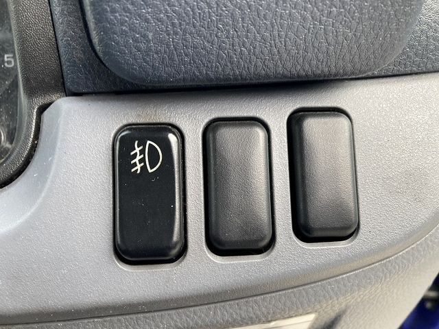 MITSUBISHI CANTER 2011 Image 31