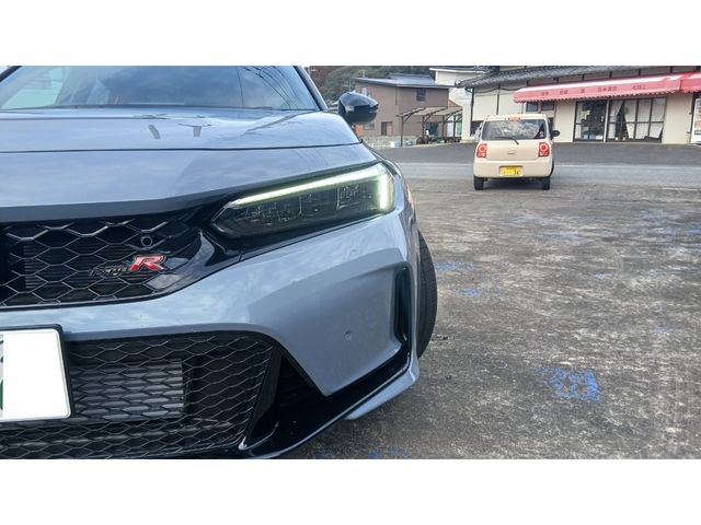 HONDA CIVIC HATCHBACK 2025 Image 31