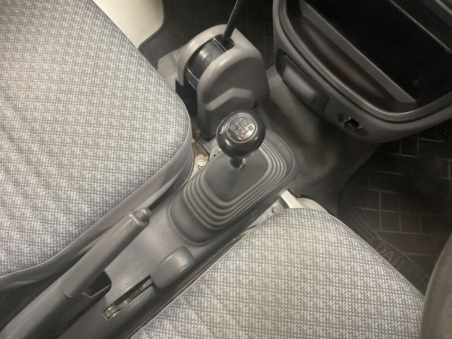 DAIHATSU HIJET TRUCK 4WD 2013 Image 31