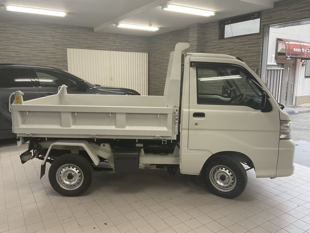 DAIHATSU HIJET TRUCK 4WD 2013 Image 31
