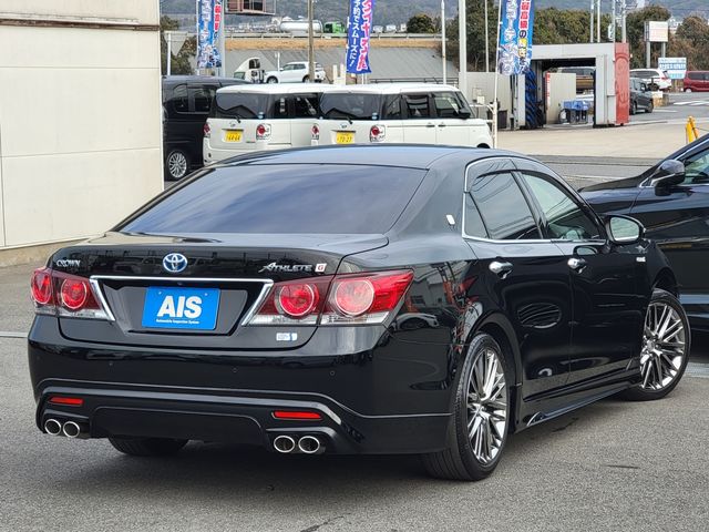 TOYOTA CROWN SEDAN HYBRID 2017 Image 31