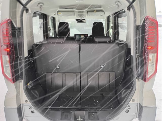 SUZUKI SPACIA 4WD 2025 Image 31