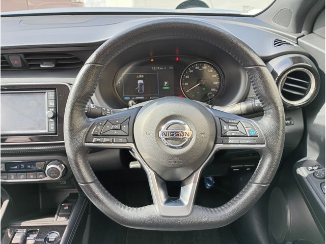 NISSAN KICKS 2023 Image 31