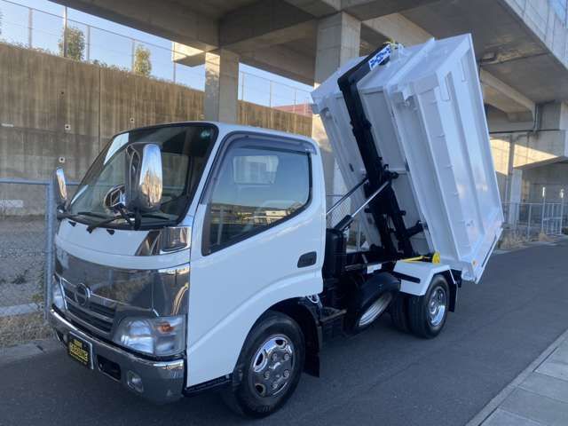 HINO DUTRO 2007 Image 31