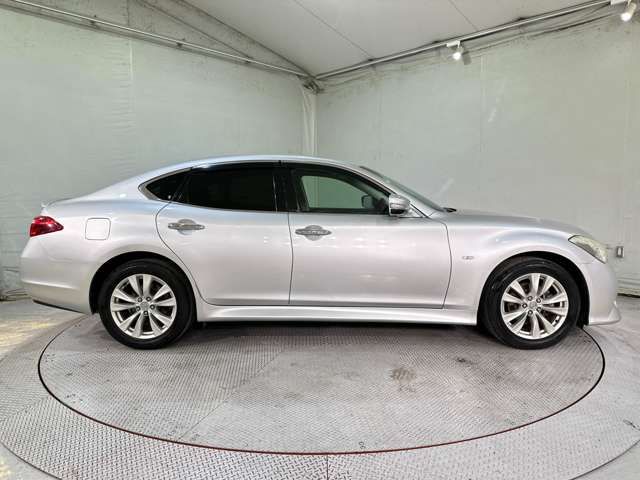 NISSAN FUGA 2009 Image 31