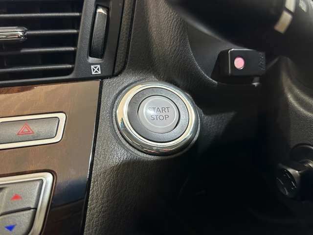 NISSAN FUGA 2009 Image 31