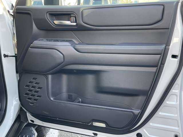 TOYOTA LANDCRUISER 250 2024 Image 31