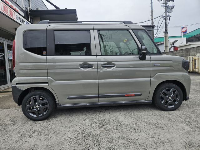 SUZUKI SPACIA GEAR 2025 Image 31