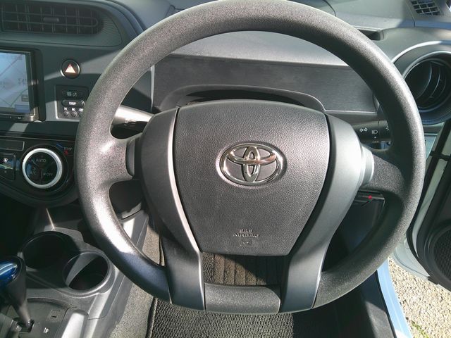 TOYOTA AQUA 2021 Image 31