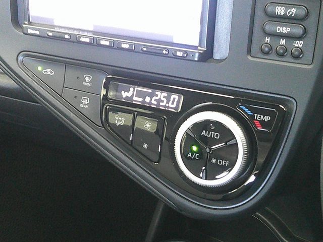 TOYOTA AQUA 2021 Image 31