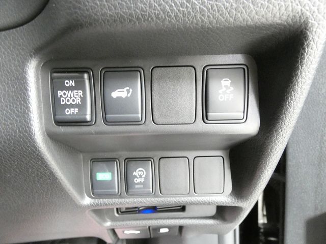 NISSAN X-TRAIL 4WD 2018 Image 31