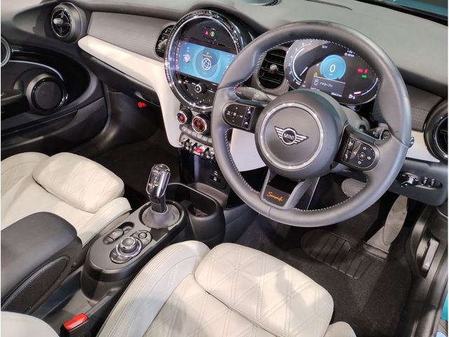 BMW MINI COOPER S OPEN 2023 Image 31