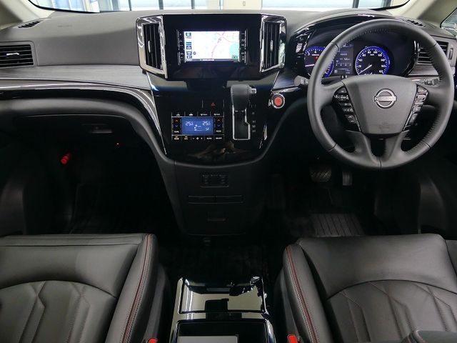 NISSAN ELGRAND 2024 Image 31