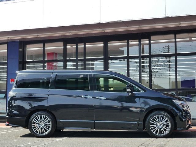 NISSAN ELGRAND 2024 Image 31