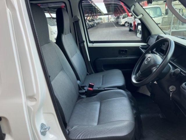 DAIHATSU HIJET CARGO 2019 Image 31