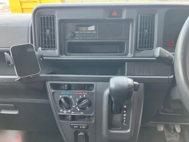 DAIHATSU HIJET CARGO 2019 Image 31