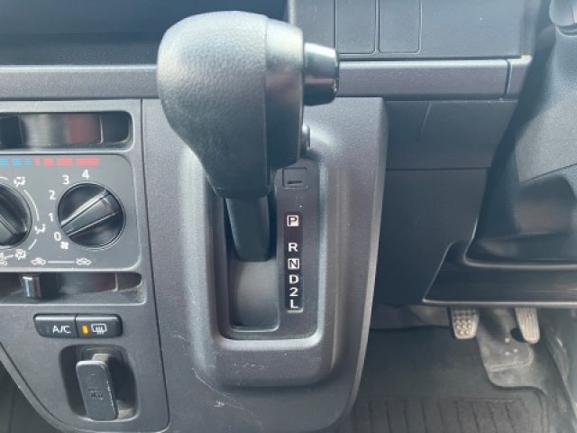 DAIHATSU HIJET CARGO 2019 Image 31