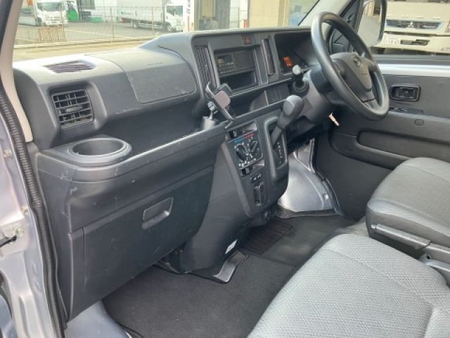 DAIHATSU HIJET CARGO 2019 Image 31