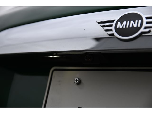 BMW MINI COOPER D 5DOOR 2019 Image 31